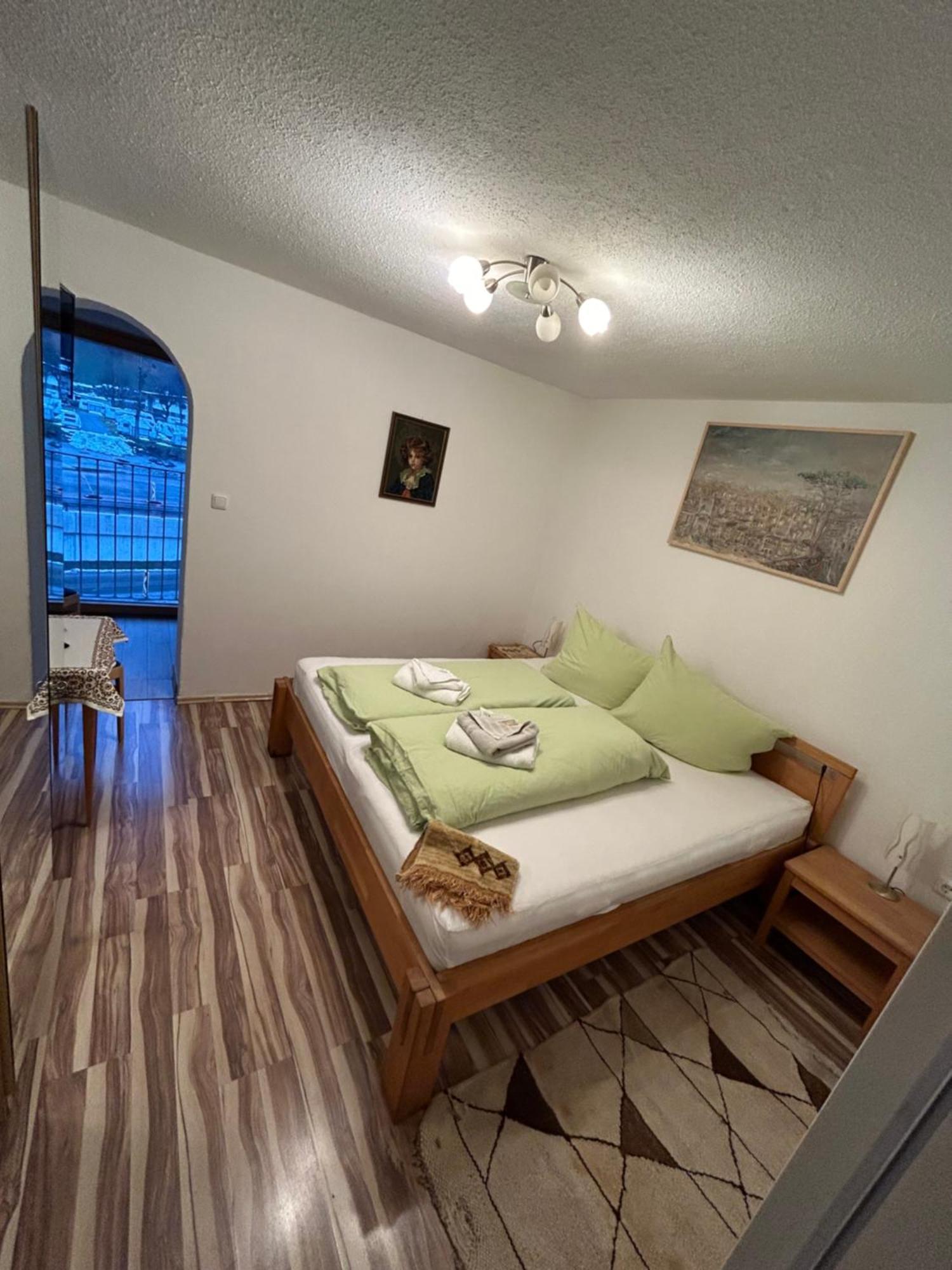 Austrian Motel Heiss Пруц Екстер'єр фото
